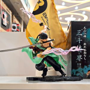 🟡فیگور زورو ، با کیفیت بالا همراه با جعبه